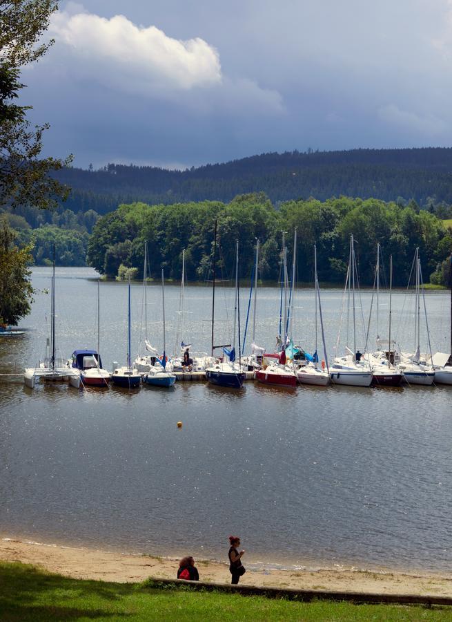 Lipno Wellness - Frymburk Hotel Private Family Room Exterior foto