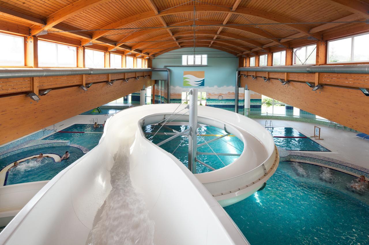 Lipno Wellness - Frymburk Hotel Private Family Room Exterior foto